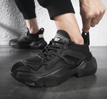 black streetwear sneakers - Vignette | OFF-WRLD