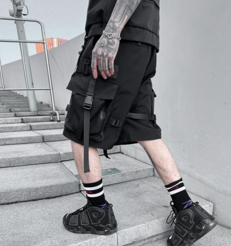 streetwear cargo shorts