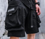 black cargo shorts - Vignette | OFF-WRLD