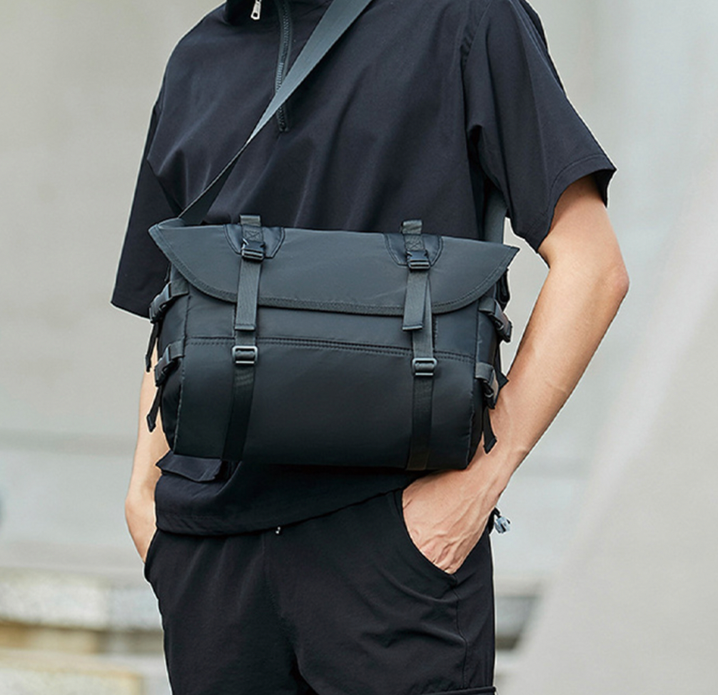 japanese men's shoulder bag