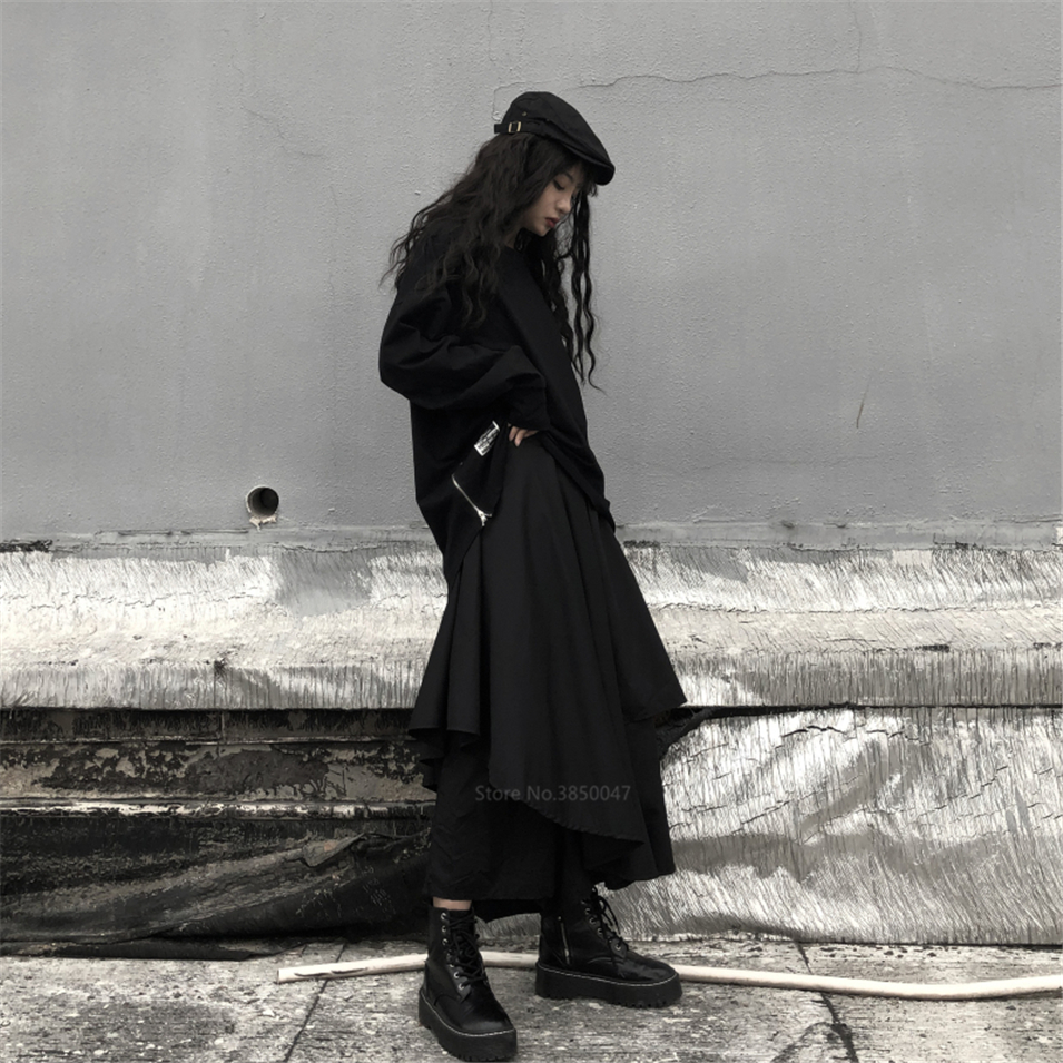 techwear hakama pants