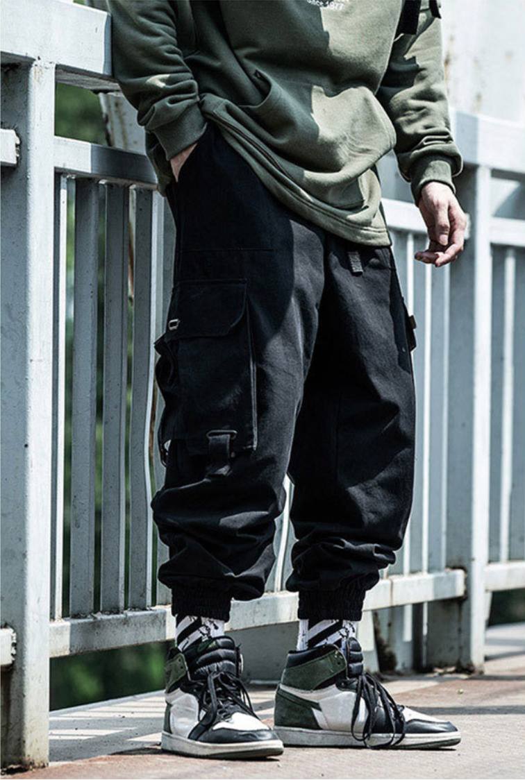 techwear cargo pants