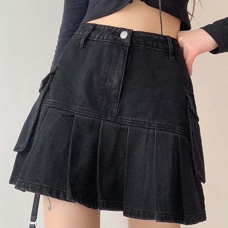 black cargo skirt mini