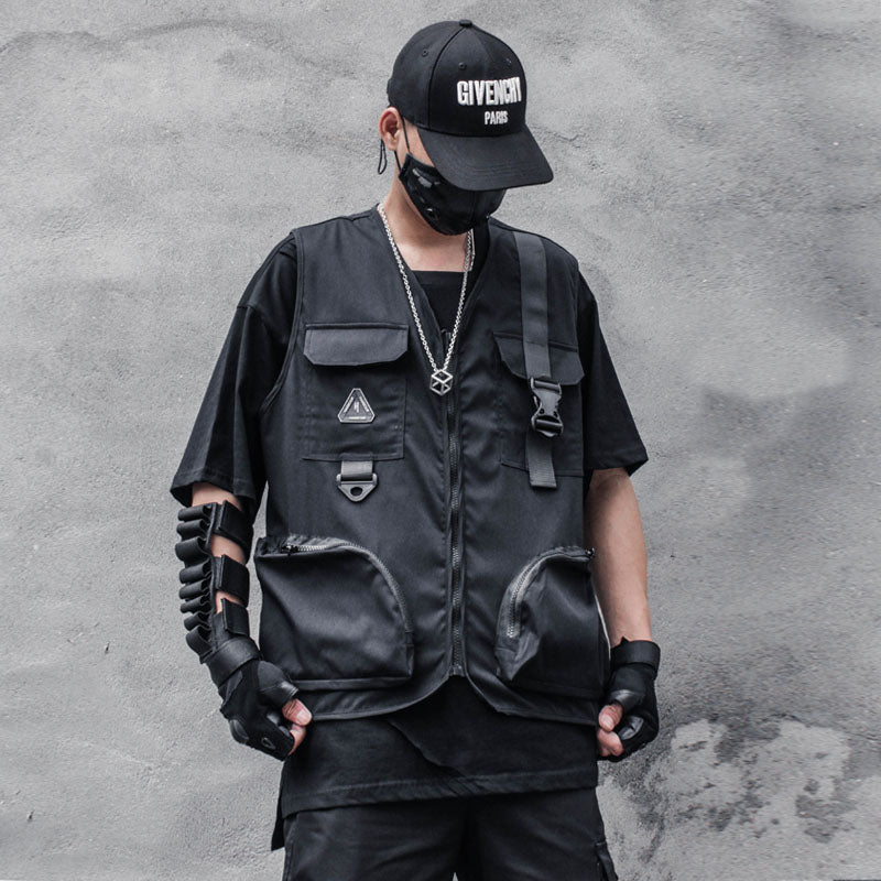 cargo vest streetwear