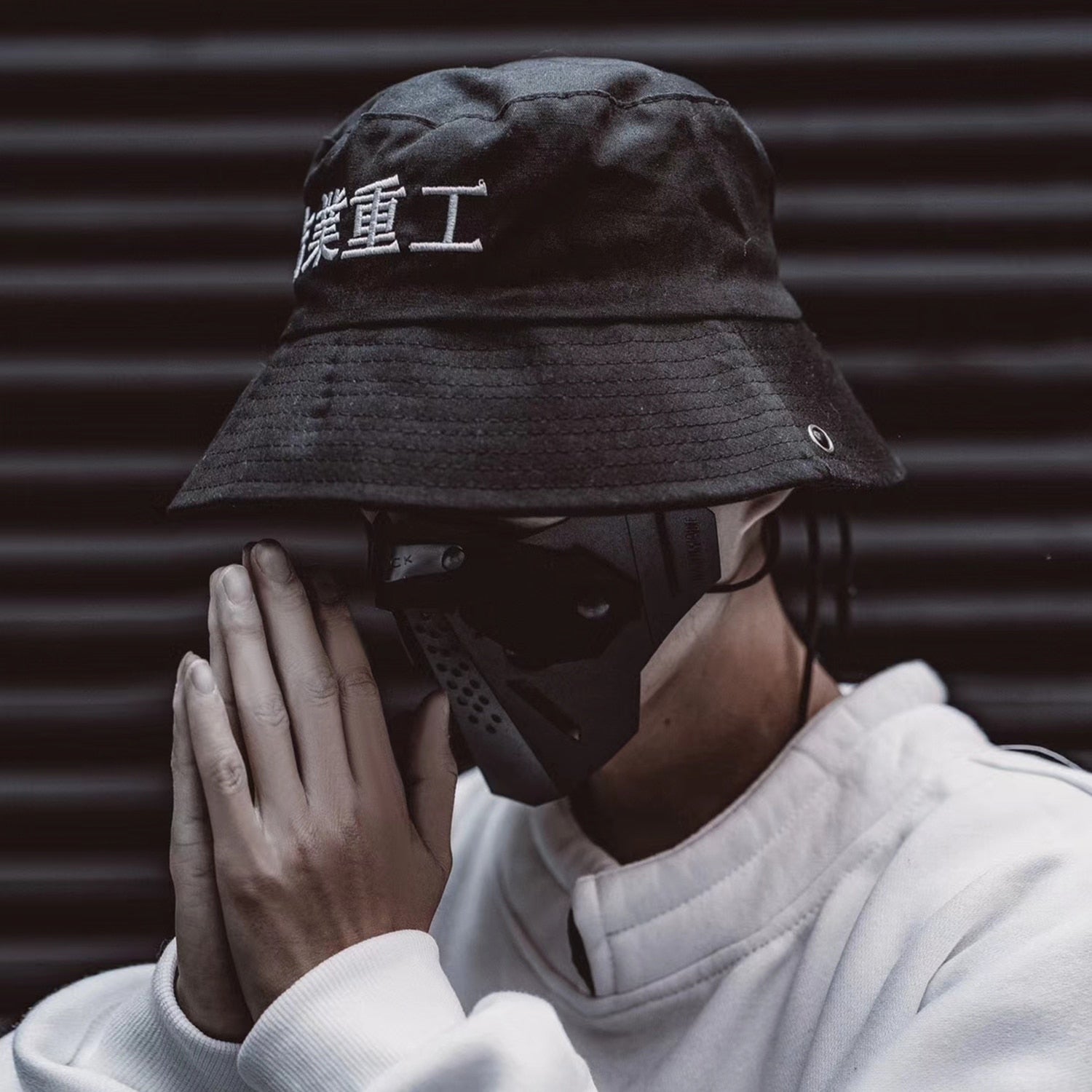 japanese bucket hat