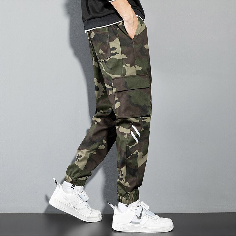 men's camo joggers