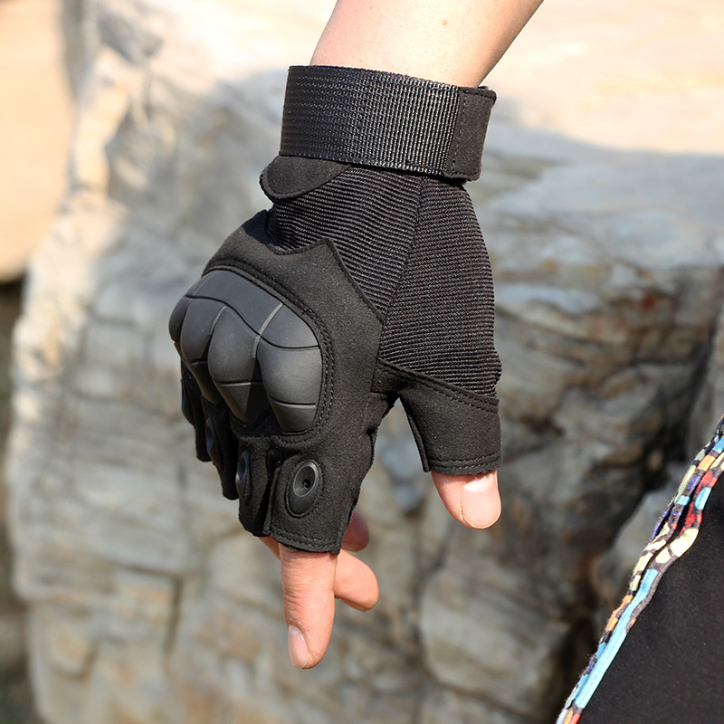 techwear fingerless gloves